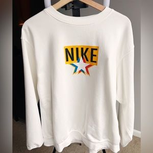 Mike retro crewneck
